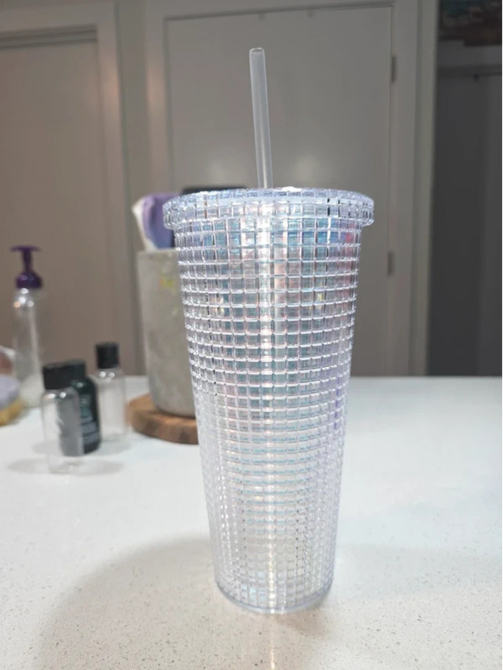Starbucks Studded Clear Plastic Tumbler with Straw 24oz